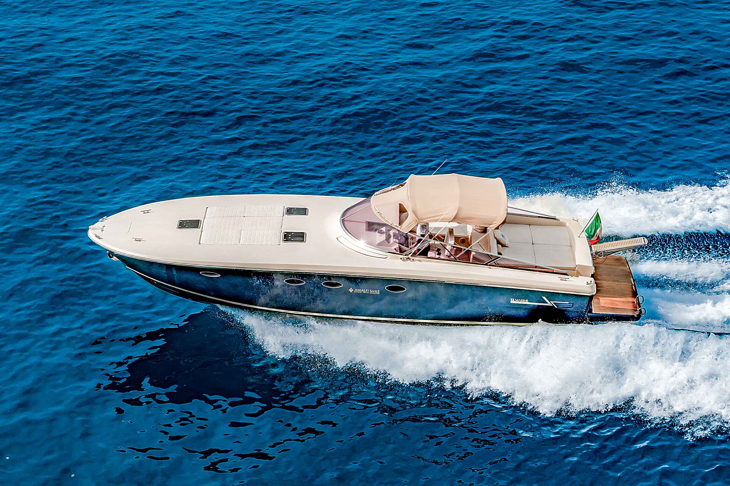 Noleggio Yacht XL Marine 43