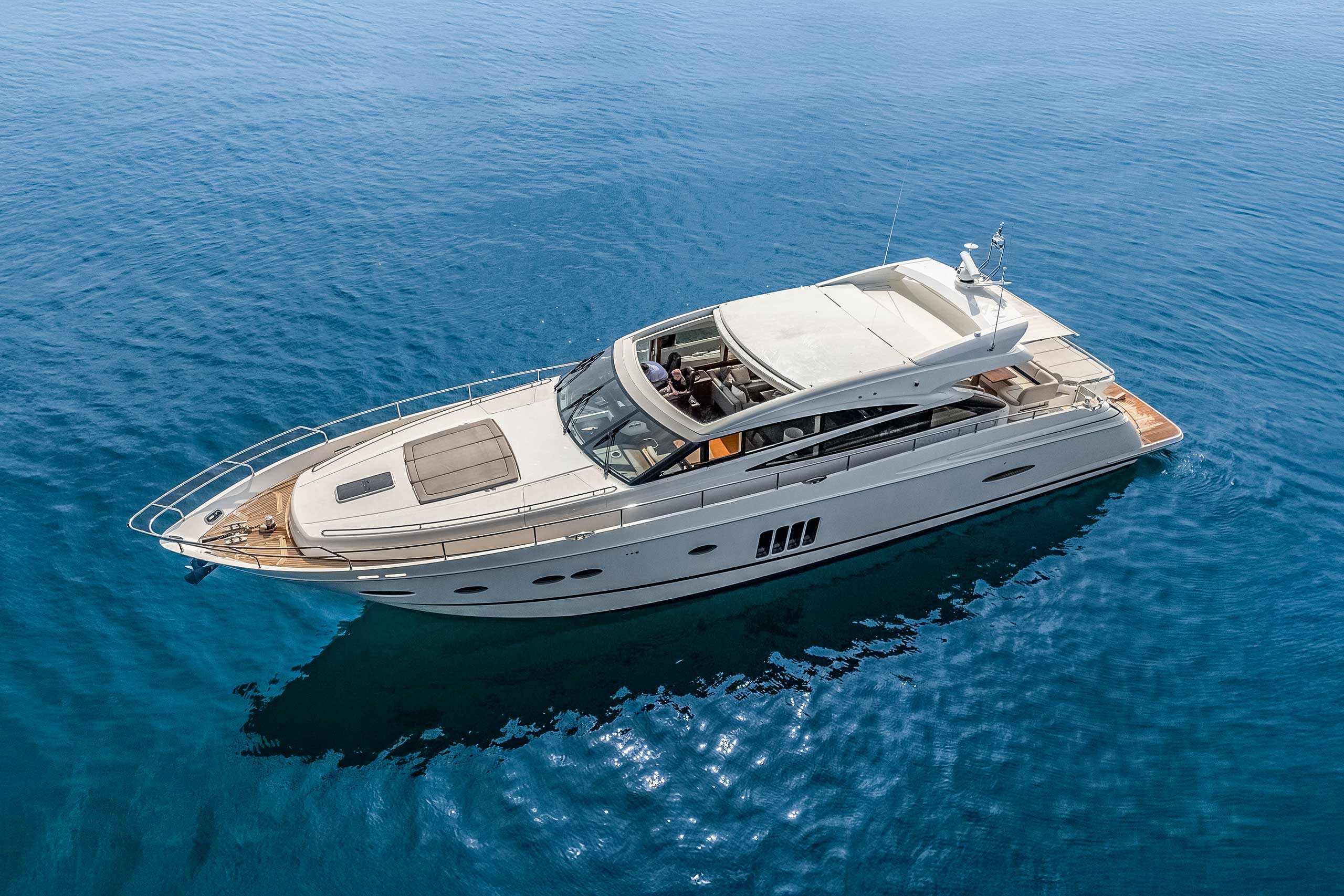 Noleggio Yacht Princess V78